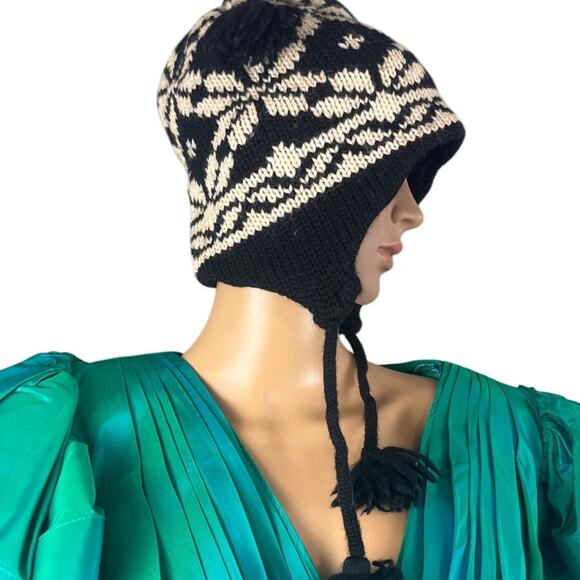 Ossi Ski Wear Wool Ski Hat Black Cream Worsted Wool Acrylic Headband One Size - Picture 1 of 5